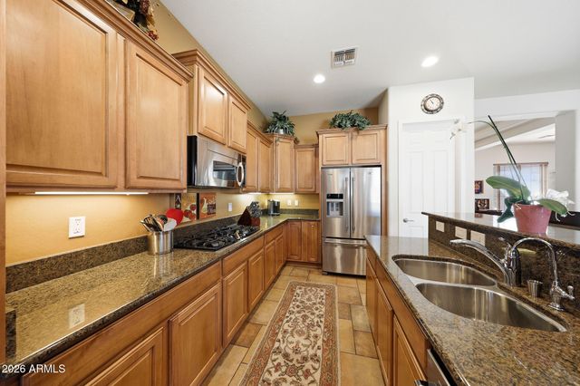 5608 W ALYSSA Lane, Phoenix, AZ 85083