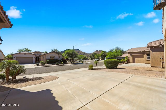 5608 W ALYSSA Lane, Phoenix, AZ 85083
