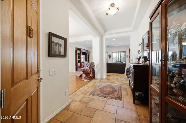 5608 W ALYSSA Lane, Phoenix, AZ 85083