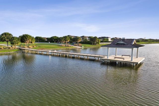 19594 Broad Shore Walk 19594, Loxahatchee, FL 33470