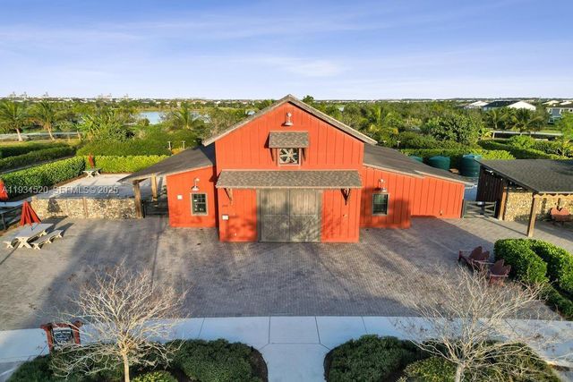 19594 Broad Shore Walk 19594, Loxahatchee, FL 33470