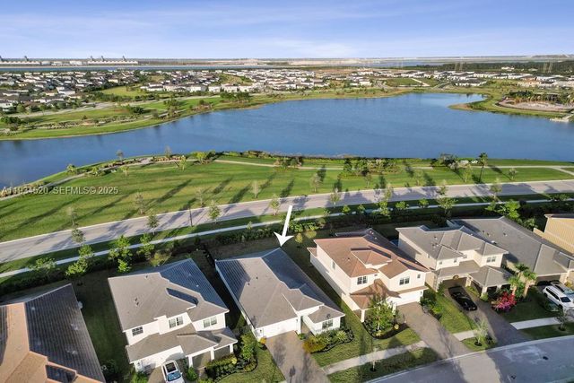 19594 Broad Shore Walk 19594, Loxahatchee, FL 33470