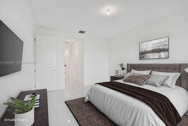 19594 Broad Shore Walk 19594, Loxahatchee, FL 33470