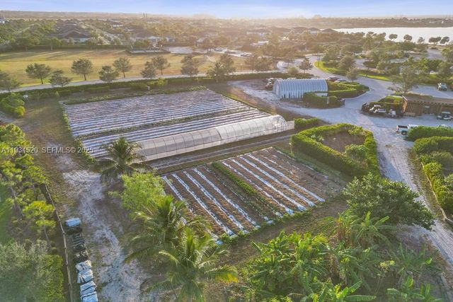 19594 Broad Shore Walk 19594, Loxahatchee, FL 33470