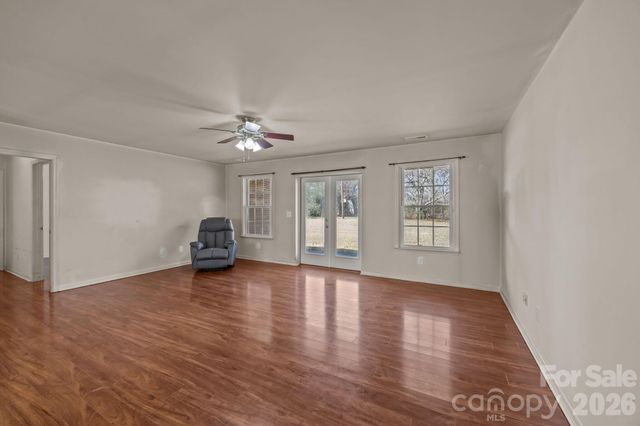 249 Shumaker Drive, Statesville, NC 28625