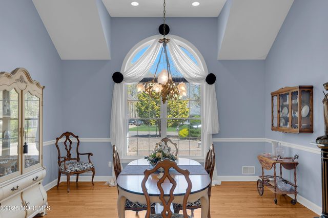 199 Royal Oaks Drive, Waretown, NJ 08758