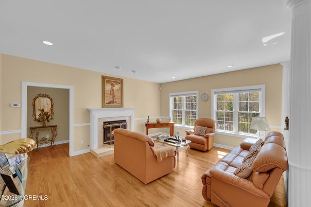 199 Royal Oaks Drive, Waretown, NJ 08758