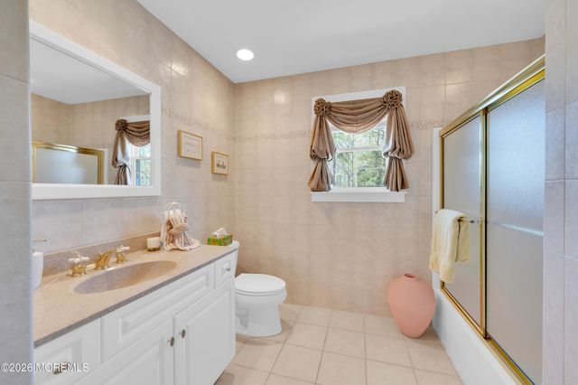 199 Royal Oaks Drive, Waretown, NJ 08758