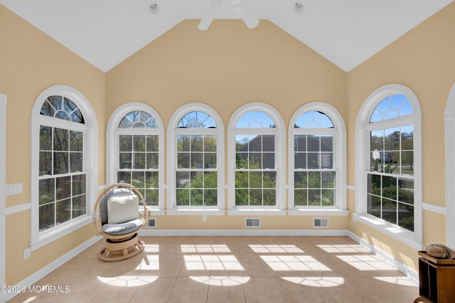 199 Royal Oaks Drive, Waretown, NJ 08758