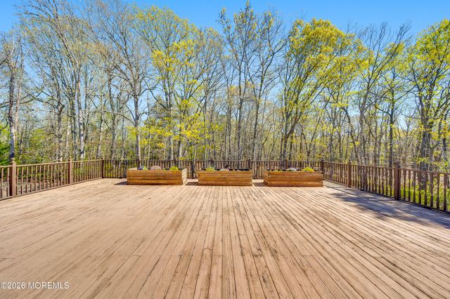 199 Royal Oaks Drive, Waretown, NJ 08758