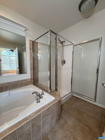 1310 COURTYARD DR, Charlottesville, VA 22903