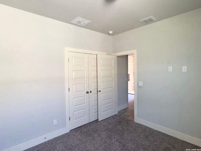 7164 Walkers Loop, San Antonio, TX 78233