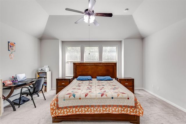 204 Lady Bird LN, Georgetown, TX 78628