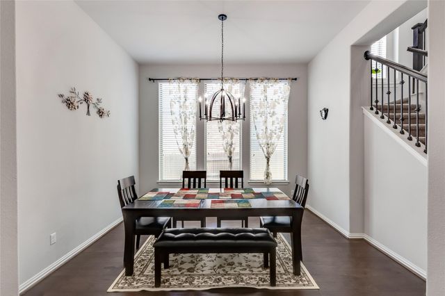 204 Lady Bird LN, Georgetown, TX 78628