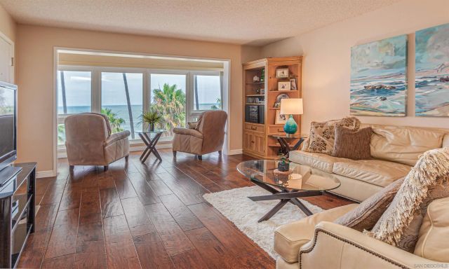 1039 Coast Blvd E, La Jolla, CA 92037