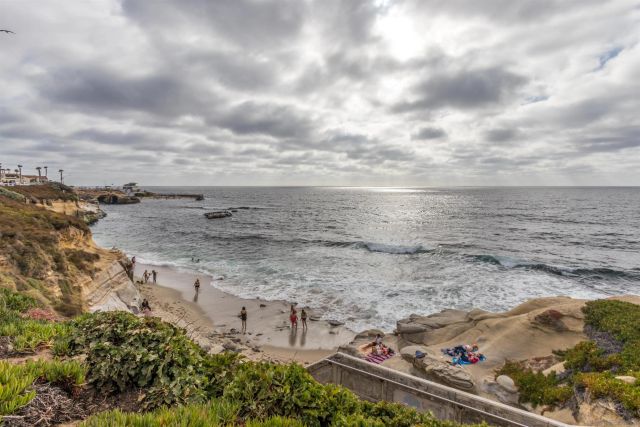 1039 Coast Blvd E, La Jolla, CA 92037
