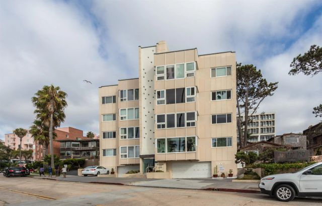 1039 Coast Blvd E, La Jolla, CA 92037