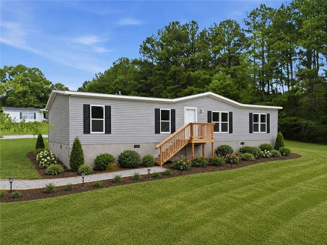 104 Tomahawk Drive, Easley, SC 29640
