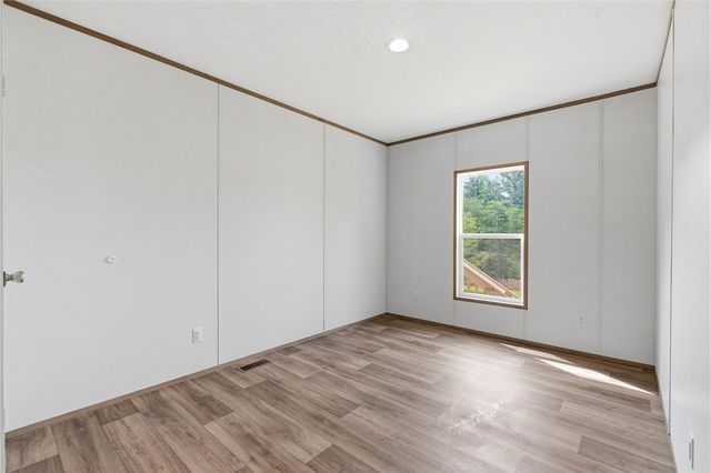 104 Tomahawk Drive, Easley, SC 29640