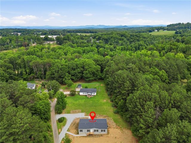 104 Tomahawk Drive, Easley, SC 29640