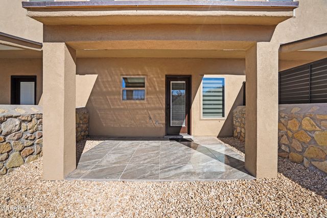 6315 ESCONDIDO Drive J, El Paso, TX 79912