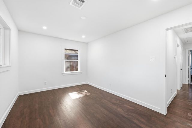 4709 Nina Lee Lane, Houston, TX 77092