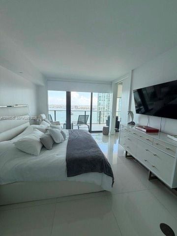 650 NE 32nd St 3405, Miami, FL 33137