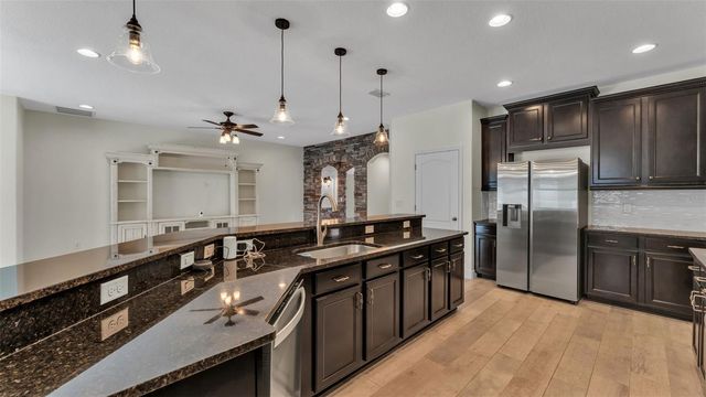 3939 SUNSET LAKE DRIVE, Lakeland, FL 33810