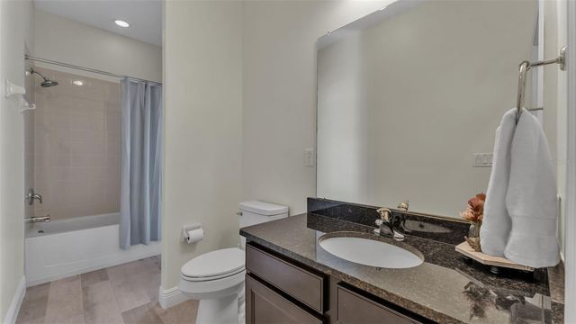 3939 SUNSET LAKE DRIVE, Lakeland, FL 33810