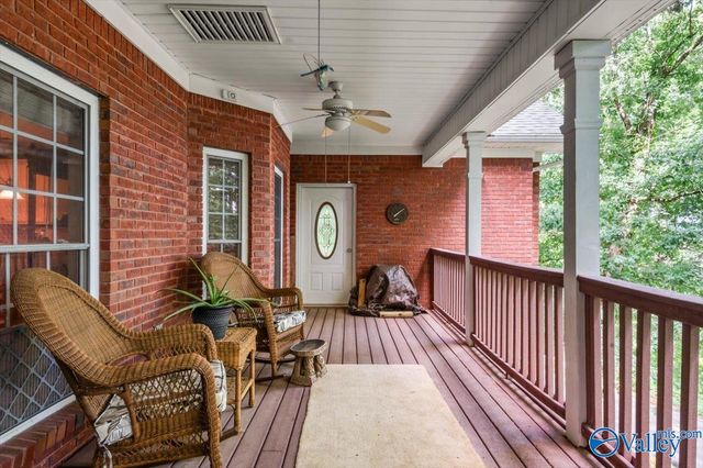3601 Wyeth Drive, Guntersville, AL 35976