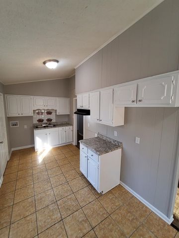 5142 FAIRLEY DR, Memphis, TN 38109