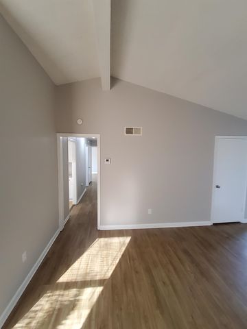 5142 FAIRLEY DR, Memphis, TN 38109