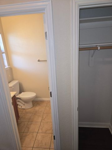 1629 Summer Hill Court, Granbury, TX 76048