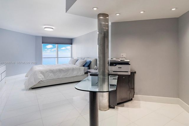 6767 Collins Ave 1903, Miami Beach, FL 33141