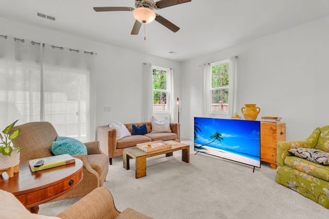 146 Spencer Circle, Summerville, SC 29485