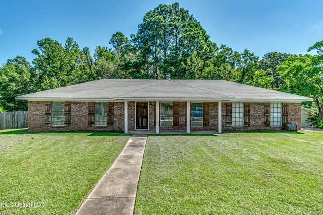 348 Durham Court, Brandon, MS 39047
