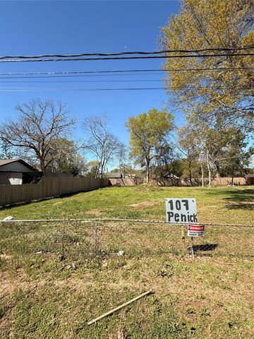 107 Penick Road, Waller, TX 77484
