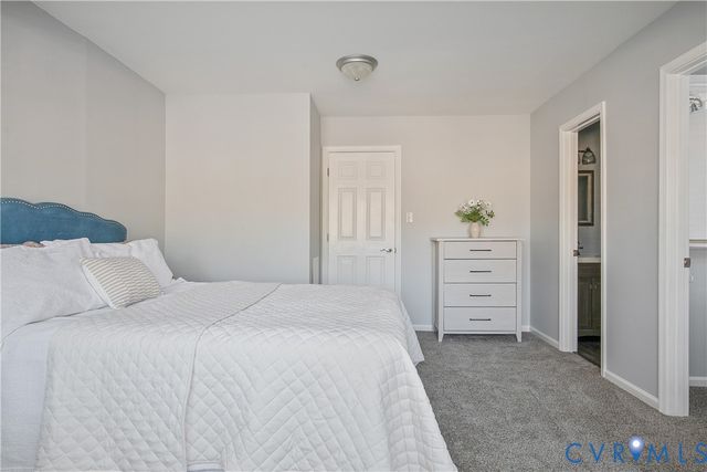 34 Brandywine Ct, Colonial Heights, VA 23834