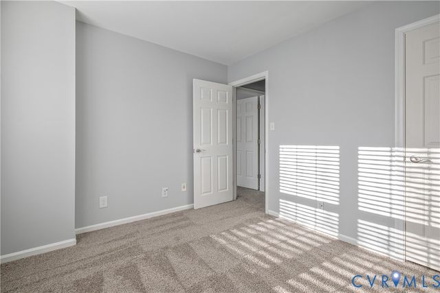 34 Brandywine Ct, Colonial Heights, VA 23834