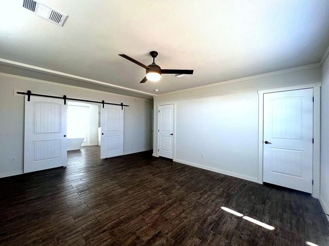 3168 I-27, Abernathy, TX 79311