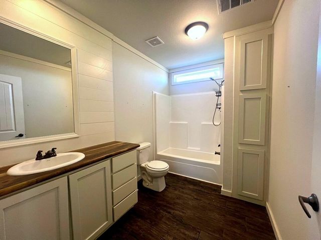 3168 I-27, Abernathy, TX 79311