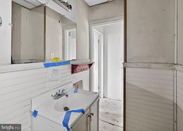 7430 SCHOOL LN, Dundalk, MD 21222