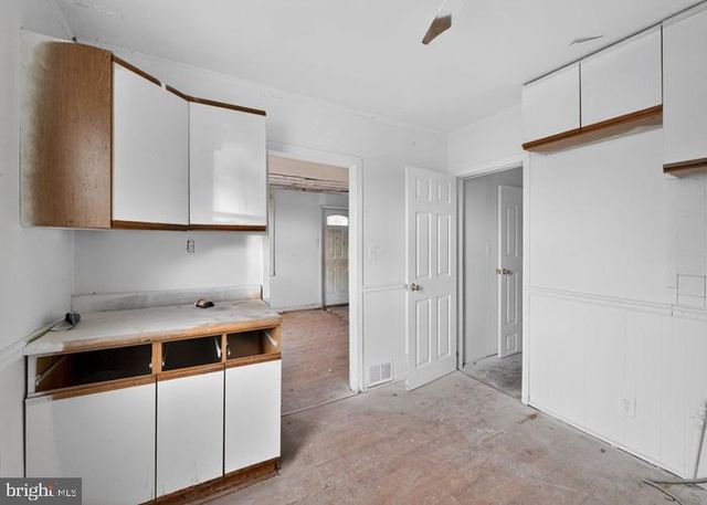 7430 SCHOOL LN, Dundalk, MD 21222