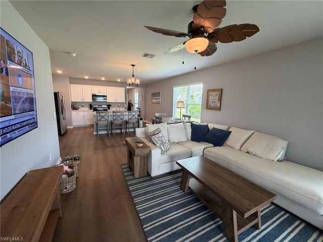 18524 Cronin Sand LN, North Fort Myers, FL 33917