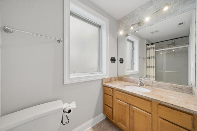 7501 W Irving Park Road 2, Chicago, IL 60634