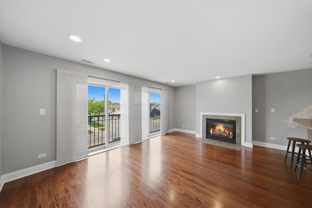 7501 W Irving Park Road 2, Chicago, IL 60634