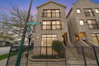 7501 W Irving Park Road 2, Chicago, IL 60634