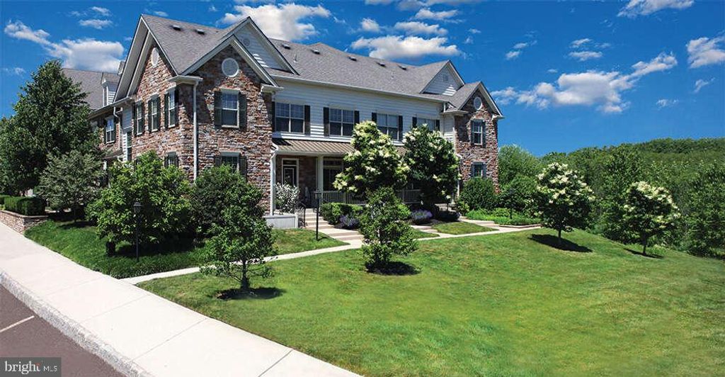 509 RIDGEVIEW COURT, Sellersville, PA 18960