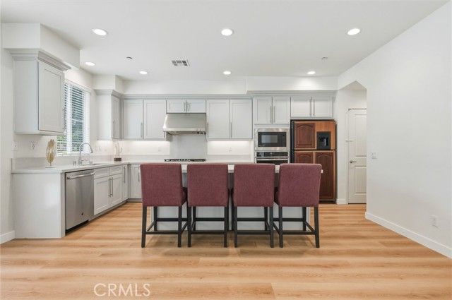 595 Cultivate, Irvine, CA 92618