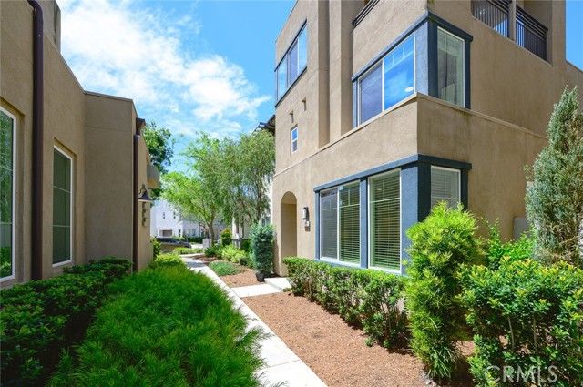 595 Cultivate, Irvine, CA 92618
